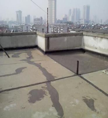 天宁漏水维修 楼顶漏水是什么原因，楼顶漏水维修方法是什么?